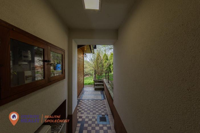 Prodej bytu 4+1, Všemina, 72 m2