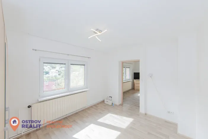 Prodej bytu 4+1, Všemina, 72 m2