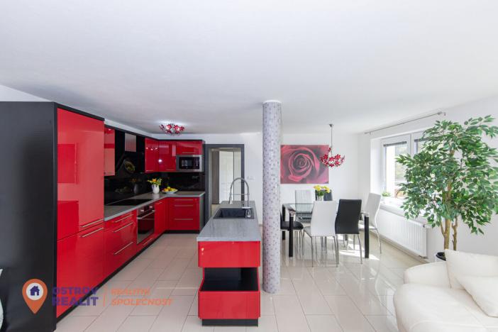 Prodej bytu 4+kk, Všemina, 72 m2