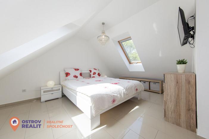 Prodej bytu 4+kk, Všemina, 72 m2