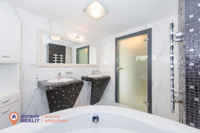 Prodej bytu 4+kk, Všemina, 72 m2