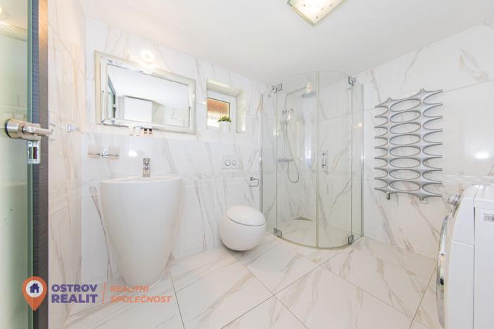 Prodej bytu 4+kk, Všemina, 72 m2