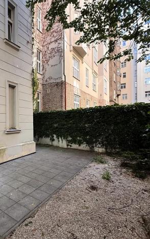 Prodej bytu 2+kk, Praha - Nové Město, Gorazdova, 69 m2