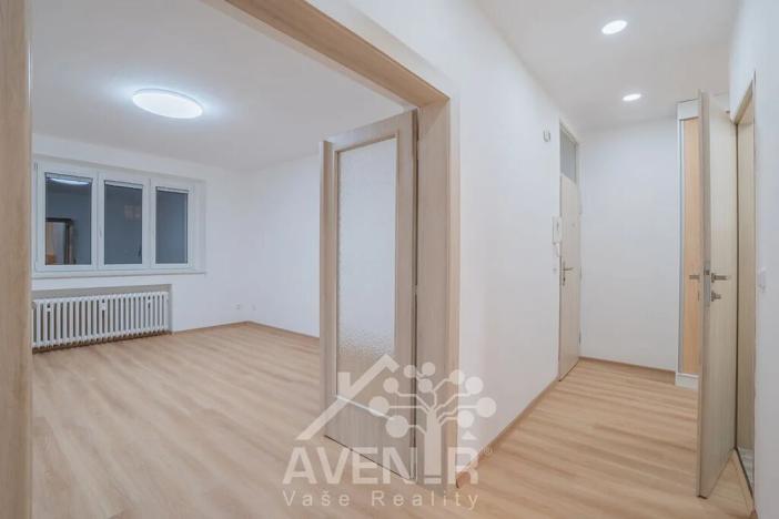 Pronájem bytu 3+1, Zlín, Benešovo nábřeží, 72 m2