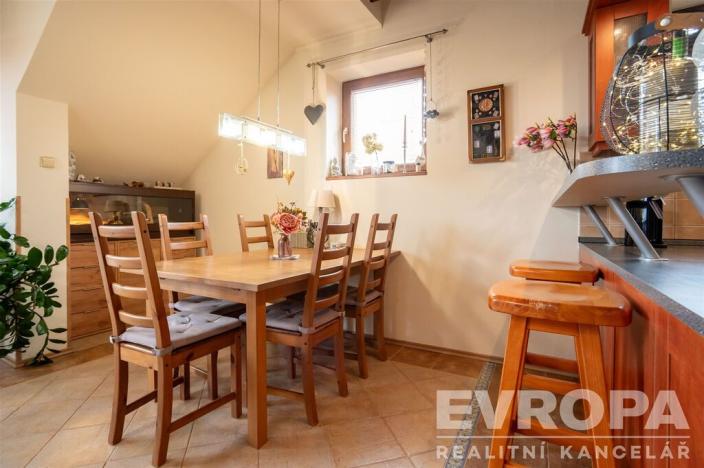 Prodej činžovního domu, Praha - Lipence, 958 m2