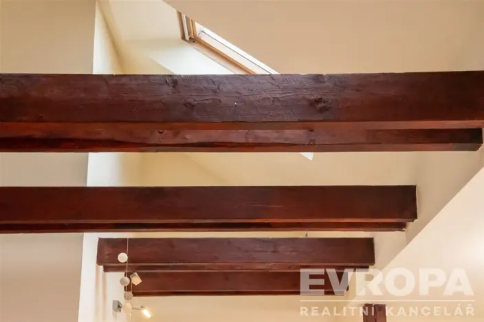 Prodej činžovního domu, Praha - Lipence, 958 m2