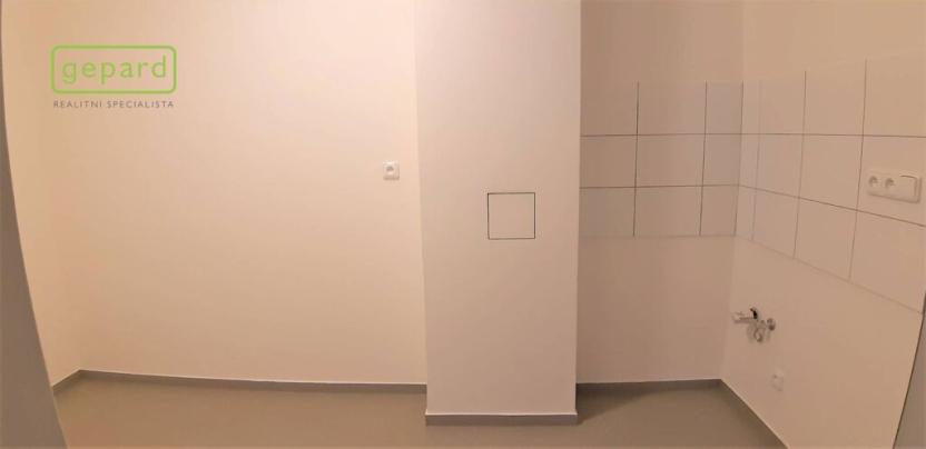 Pronájem obchodního prostoru, Český Brod, Suvorovova, 27 m2