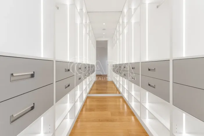 Pronájem rodinného domu, Vestec, V Lukách, 313 m2