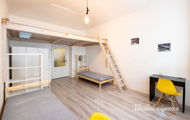 Pronájem bytu 2+kk, Praha - Žižkov, Víta Nejedlého, 43 m2