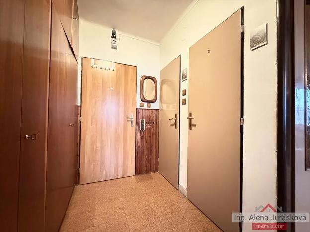 Prodej bytu 2+kk, Praha - Hostivař, Záveská, 36 m2