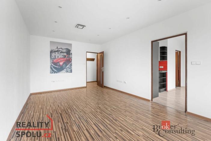 Prodej bytu 2+1, Rychnov nad Kněžnou, Na Trávníku, 62 m2