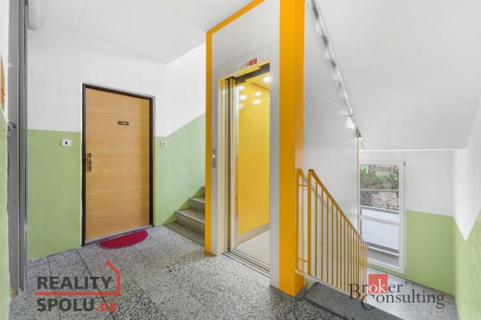 Prodej bytu 2+1, Rychnov nad Kněžnou, Na Trávníku, 62 m2