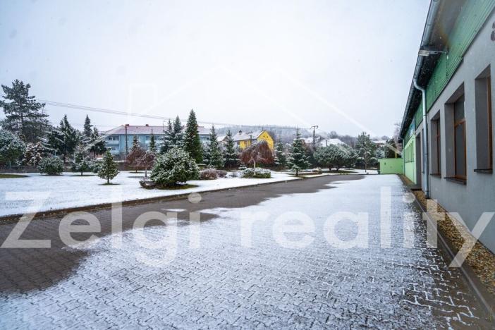 Pronájem obchodního prostoru, Bojkovice, 302 m2