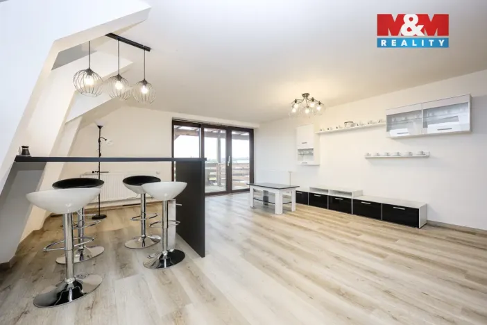 Prodej obchodního prostoru, Zvole, 1860 m2