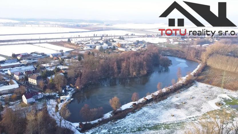 Prodej rybníku, Černožice, 44772 m2