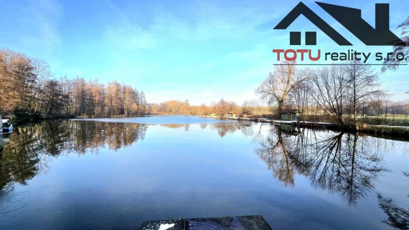 Prodej rybníku, Černožice, 44772 m2