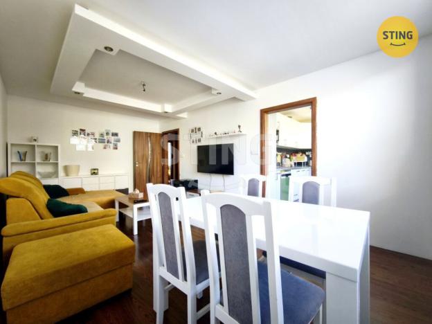 Prodej bytu 4+1, Velké Meziříčí, Bezděkov, 88 m2