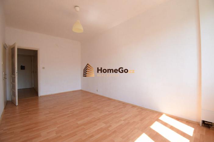 Pronájem bytu 2+1, Praha - Nusle, U gymnázia, 65 m2