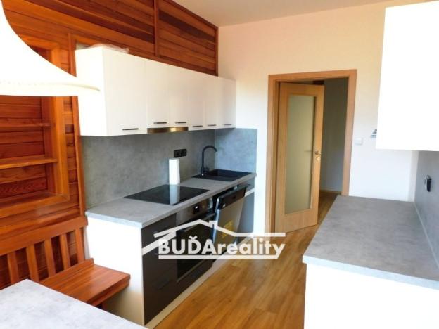 Pronájem bytu 3+1, Zlín, Luční, 76 m2