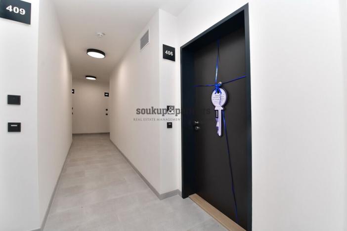 Prodej bytu 2+kk, Praha, Návarovská, 61 m2