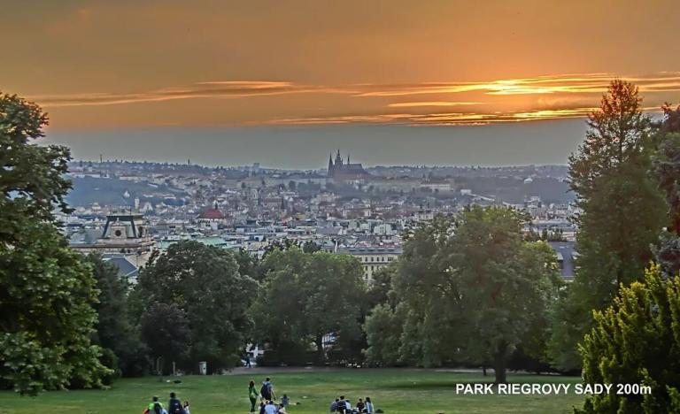 Pronájem bytu 2+kk, Praha - Žižkov, Ježkova, 37 m2