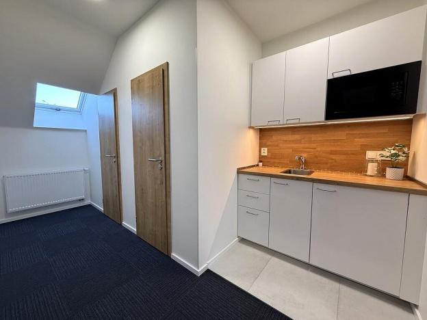 Pronájem kanceláře, Brno - Ponava, Cimburkova, 182 m2