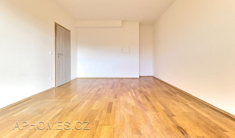 Pronájem bytu 2+kk, Praha - Holešovice, Jankovcova, 60 m2