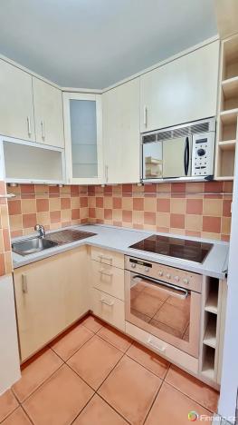 Prodej bytu 2+1, Praha - Řepy, Skuteckého, 47 m2