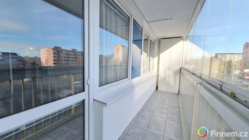 Prodej bytu 2+1, Praha - Řepy, Skuteckého, 47 m2