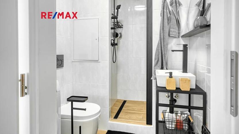 Pronájem bytu 2+1, Stráž pod Ralskem, Jižní, 54 m2