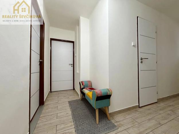 Pronájem bytu 2+1, Pardubice, Jiránkova, 63 m2