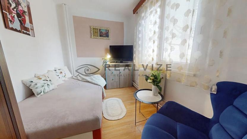 Prodej bytu 3+1, Dříteň, 66 m2