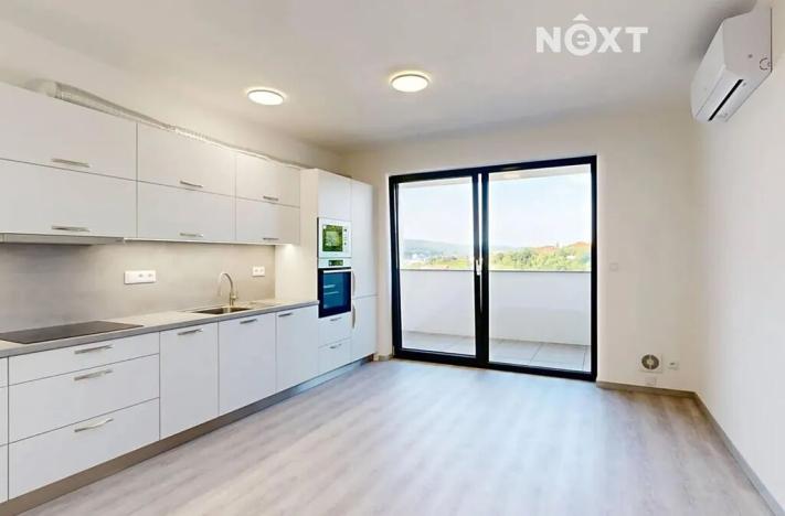 Pronájem bytu 1+kk, Zlín, Pod Hradem I, 33 m2