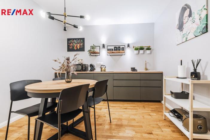 Prodej bytu 1+kk, Praha - Vinohrady, Rubešova, 36 m2