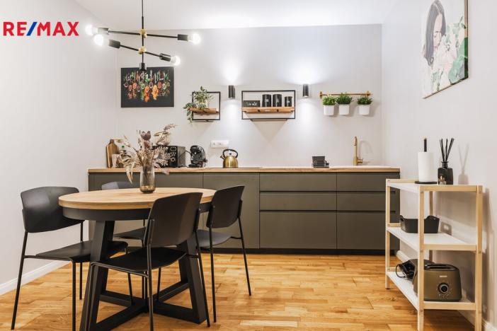 Prodej bytu 1+kk, Praha - Vinohrady, Rubešova, 36 m2