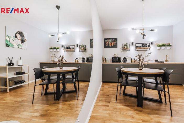 Prodej bytu 1+kk, Praha - Vinohrady, Rubešova, 36 m2