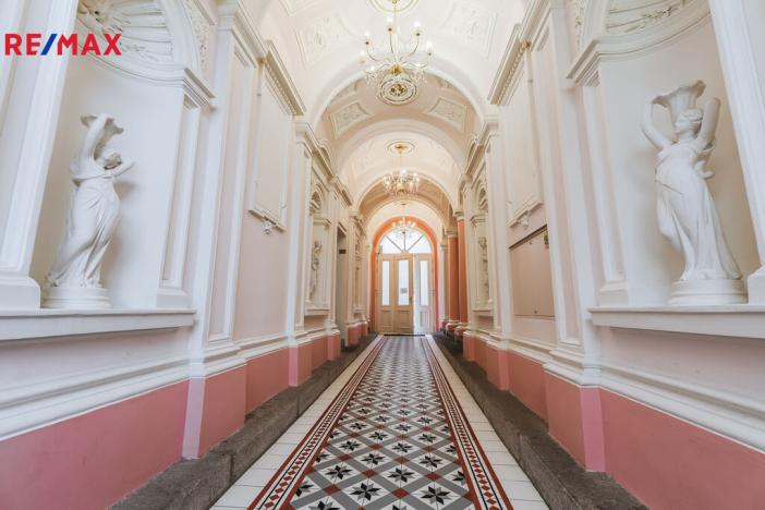 Prodej bytu 1+kk, Praha - Vinohrady, Rubešova, 36 m2