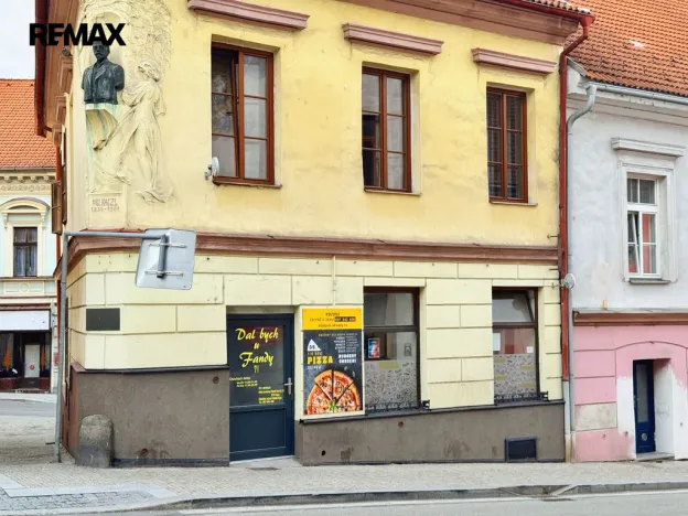 Pronájem obchodního prostoru, Volyně, náměstí Svobody, 70 m2