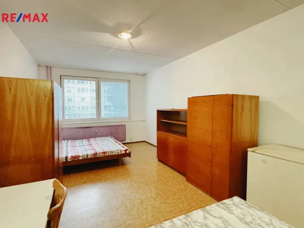 Pronájem bytu 1+kk, Strakonice - Strakonice II, Na Ohradě, 35 m2