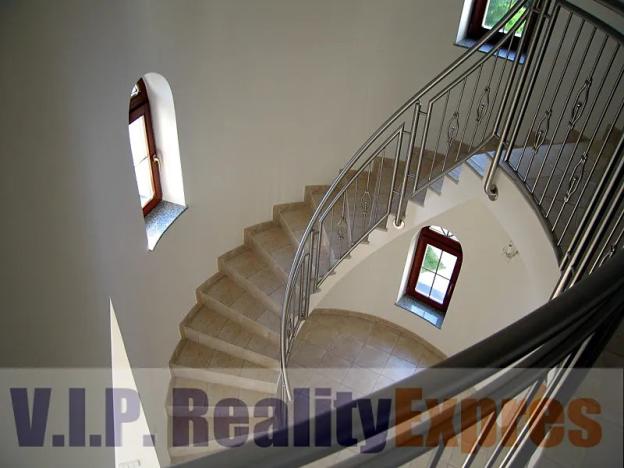 Pronájem vily, Praha, Nebušická, 270 m2