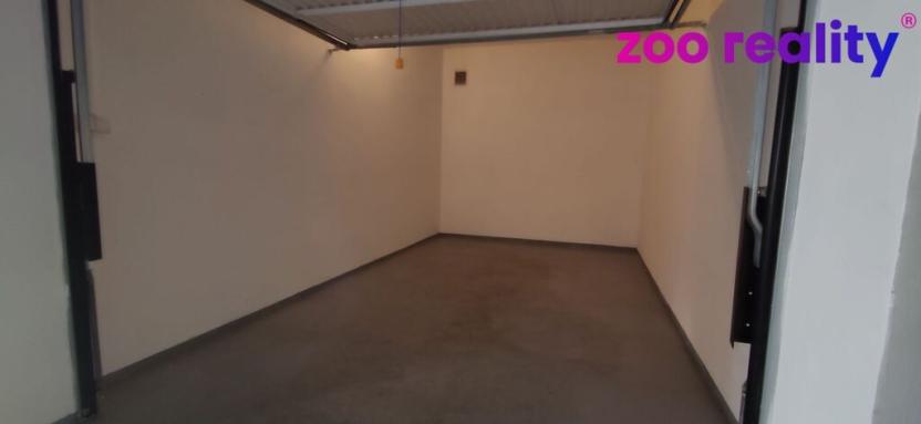 Pronájem garáže, Žatec, Třebízského, 25 m2