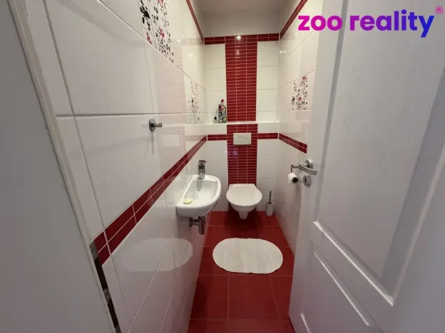 Pronájem bytu 3+kk, Žatec, Dukelská, 95 m2