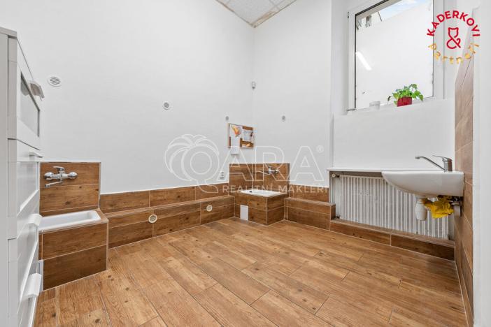 Prodej obchodního prostoru, Brno, Lidická, 326 m2