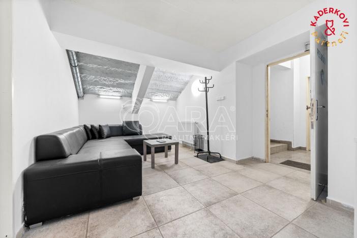 Prodej obchodního prostoru, Brno, Lidická, 172 m2