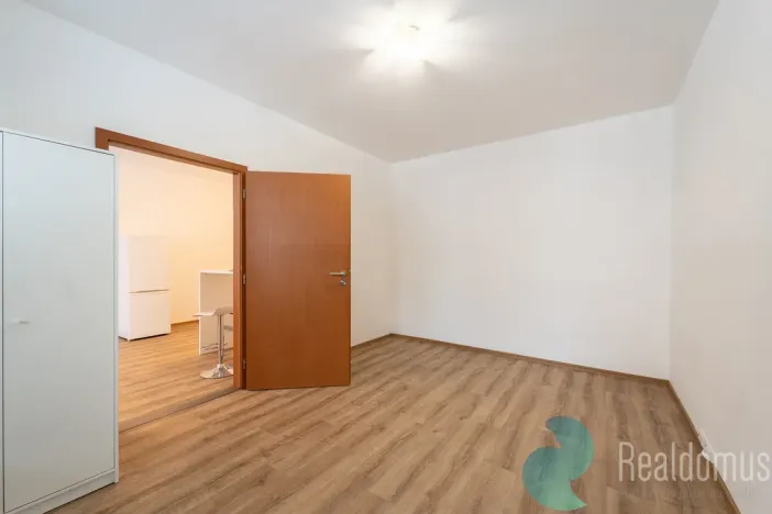 Prodej bytu 2+kk, Praha - Žižkov, U kněžské louky, 43 m2