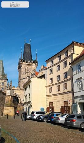 Pronájem bytu 2+1, Praha - Malá Strana, U lužického semináře, 74 m2