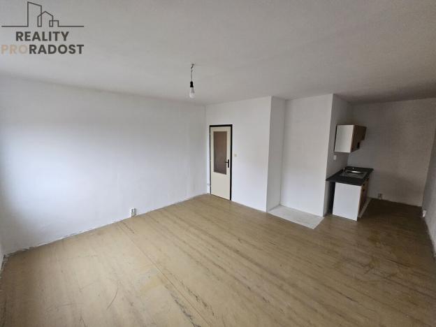 Pronájem bytu 1+kk, Teplice, Krušnohorská, 34 m2