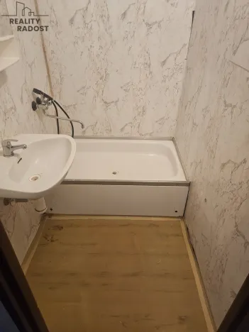 Pronájem bytu 1+kk, Teplice, Krušnohorská, 34 m2