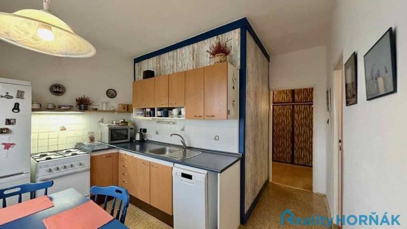 Prodej bytu 2+1, Praha - Malešice, Tuchorazská, 51 m2