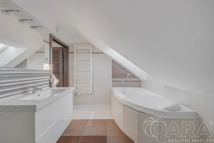 Prodej rodinného domu, Nová Ves pod Pleší, Světlá, 174 m2